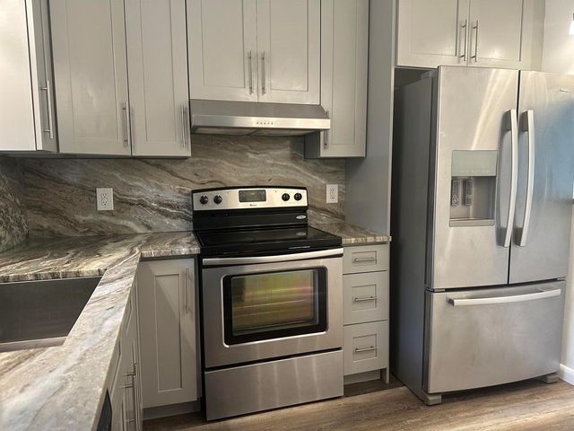 21915 LAKE FOREST Circle 106, Boca Raton, FL 33433