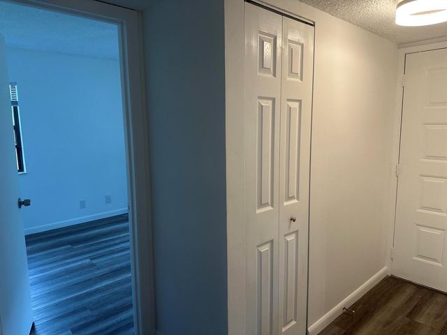 21915 LAKE FOREST Circle 106, Boca Raton, FL 33433