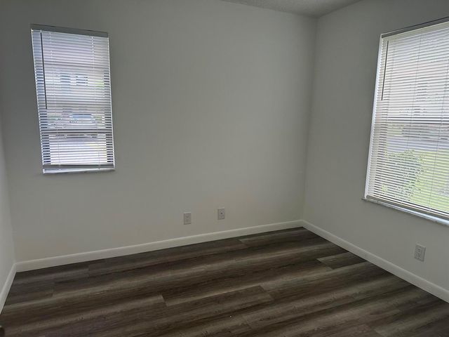 21915 LAKE FOREST Circle 106, Boca Raton, FL 33433