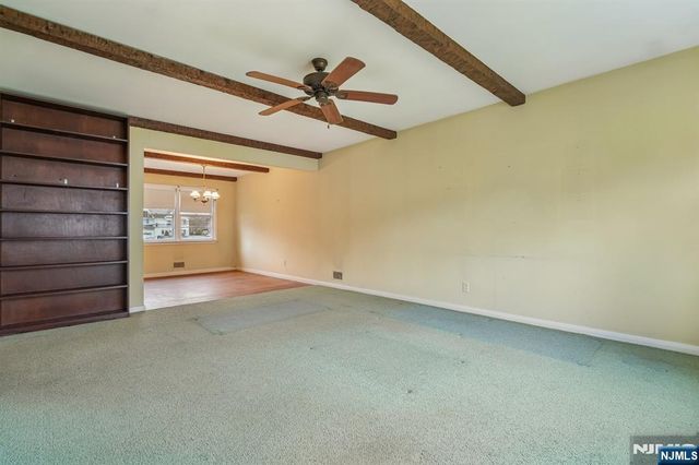 295 Georgian Drive, Paramus, NJ 07652