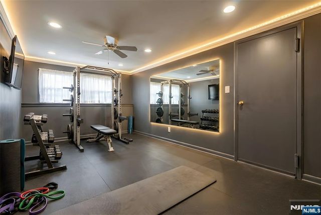 295 Georgian Drive, Paramus, NJ 07652