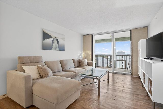 1505 N Riverside Drive 1107, Pompano Beach, FL 33062