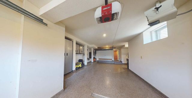 2219 Knapp Street, Saint Paul, MN 55108