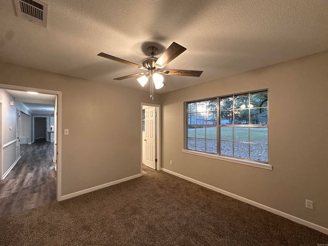 101 Sierra Madre, Texarkana, TX 75503