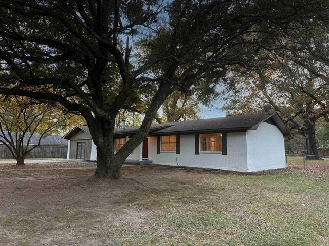 101 Sierra Madre, Texarkana, TX 75503