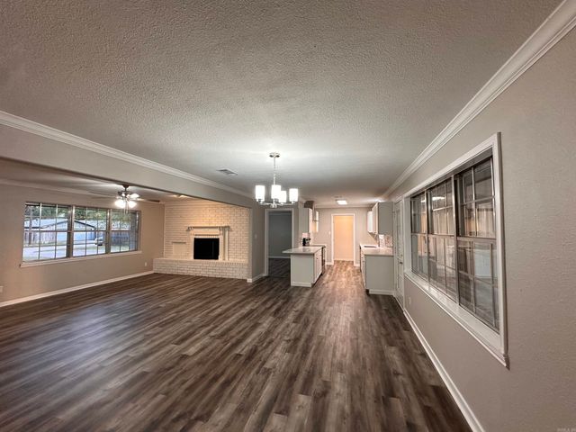 101 Sierra Madre, Texarkana, TX 75503