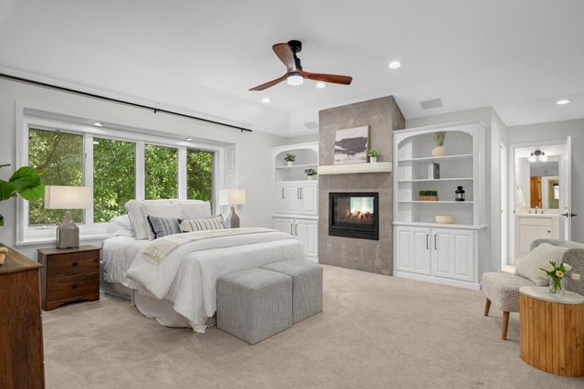 14709 White Oak Drive, Burnsville, MN 55337