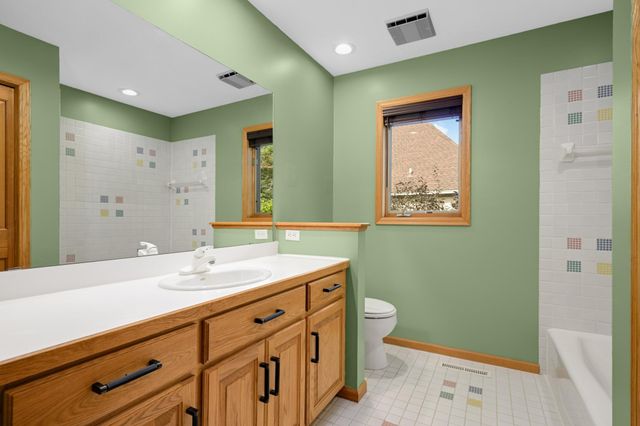 14709 White Oak Drive, Burnsville, MN 55337