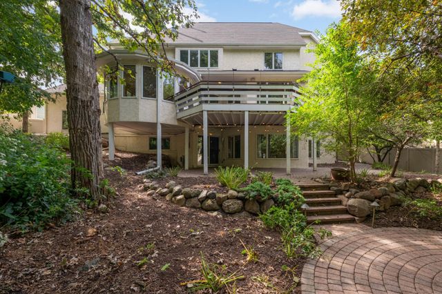 14709 White Oak Drive, Burnsville, MN 55337