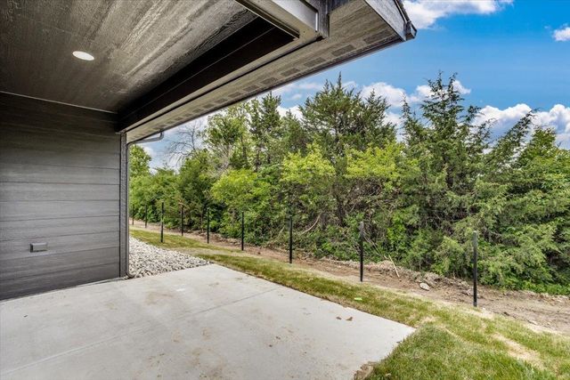 3331 E Thunder Street, Wichita, KS 67220