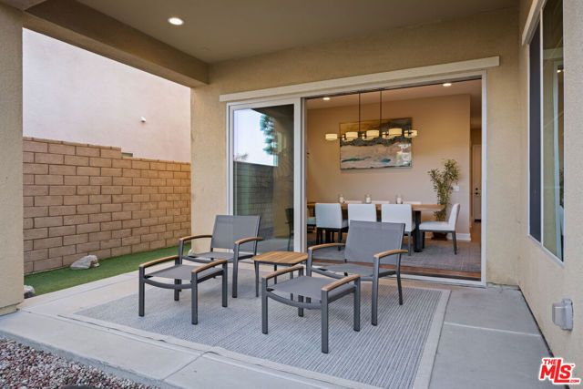 11728 Canoga Avenue, Chatsworth (los Angeles), CA 91311