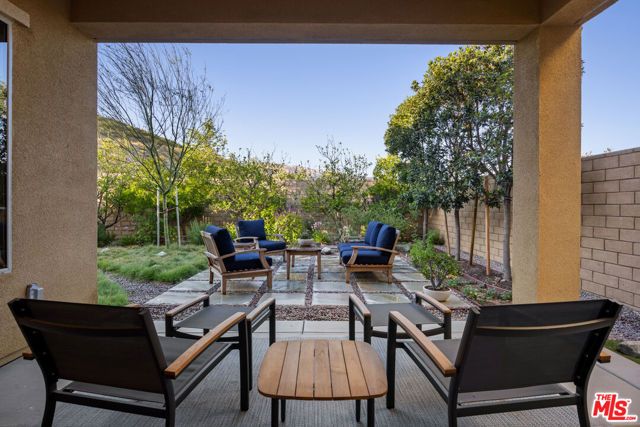 11728 Canoga Avenue, Chatsworth (los Angeles), CA 91311