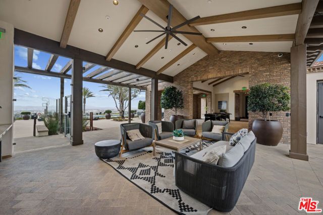 11728 Canoga Avenue, Chatsworth (los Angeles), CA 91311