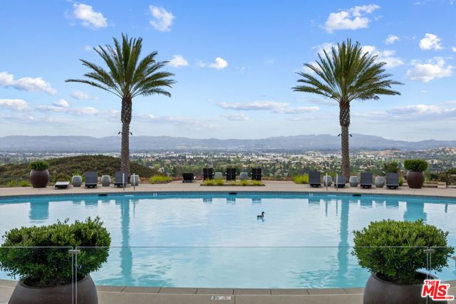 11728 Canoga Avenue, Chatsworth (los Angeles), CA 91311