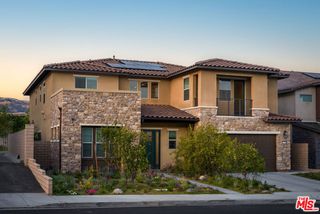 11728 Canoga Avenue, Chatsworth (los Angeles), CA 91311
