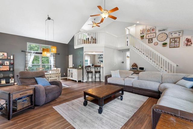 123 Hawthorn Boulevard, Delaware, OH 43015