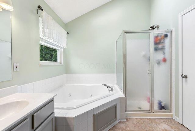 123 Hawthorn Boulevard, Delaware, OH 43015