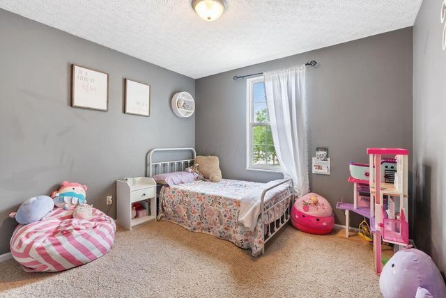 123 Hawthorn Boulevard, Delaware, OH 43015