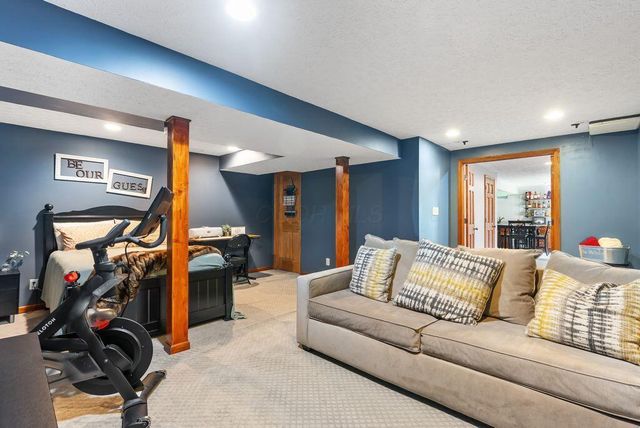123 Hawthorn Boulevard, Delaware, OH 43015