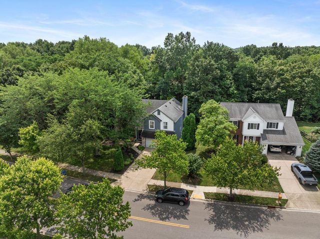 123 Hawthorn Boulevard, Delaware, OH 43015