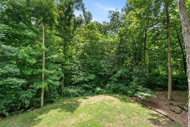 123 Hawthorn Boulevard, Delaware, OH 43015