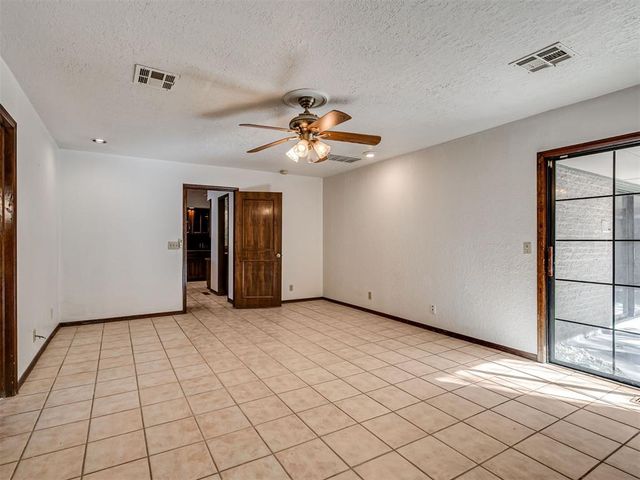 3328 Willow Brook Road, Oklahoma City, OK 73120