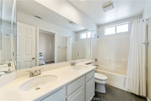 2828 Ballesteros Ln, Tustin, CA 92782