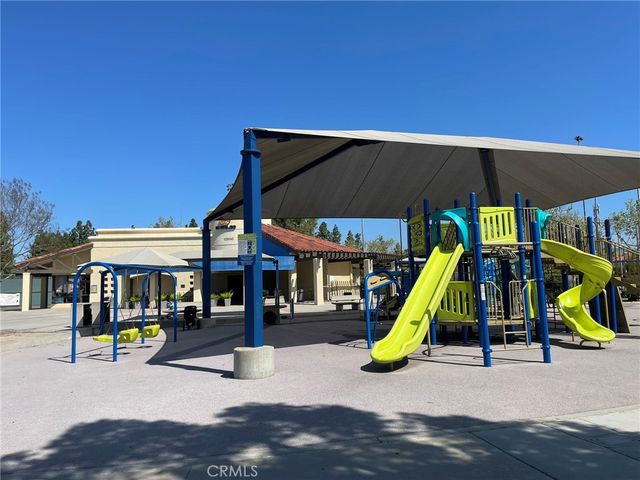 2828 Ballesteros Ln, Tustin, CA 92782