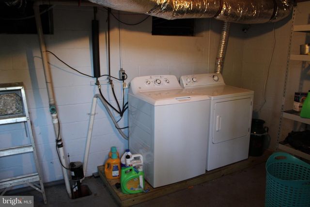 596 JESSIE DUPONT MEMORIAL HWY, Burgess, VA 22432