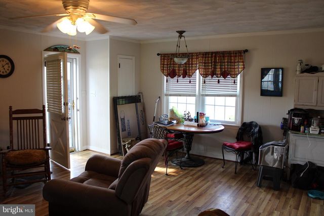 596 JESSIE DUPONT MEMORIAL HWY, Burgess, VA 22432
