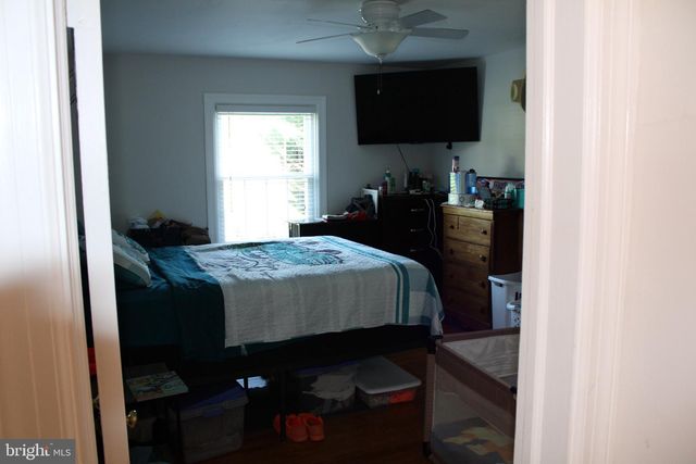 596 JESSIE DUPONT MEMORIAL HWY, Burgess, VA 22432