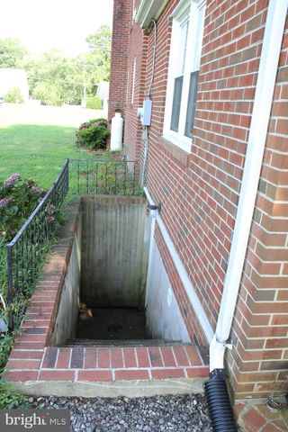 596 JESSIE DUPONT MEMORIAL HWY, Burgess, VA 22432