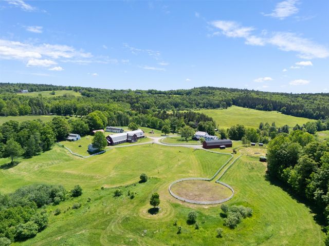 238 Stowe Hill Road, Wilmington, VT 05363