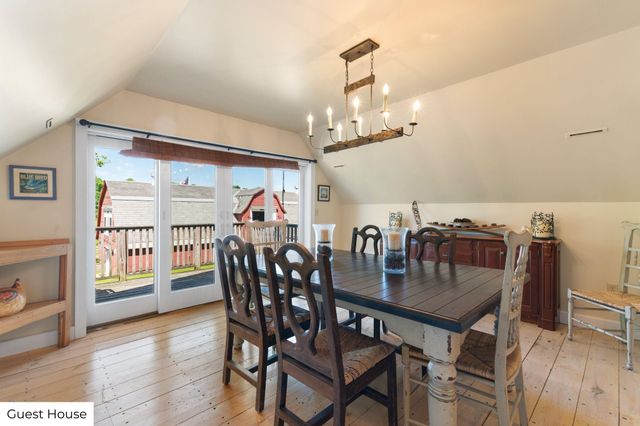238 Stowe Hill Road, Wilmington, VT 05363
