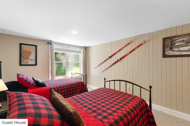 238 Stowe Hill Road, Wilmington, VT 05363