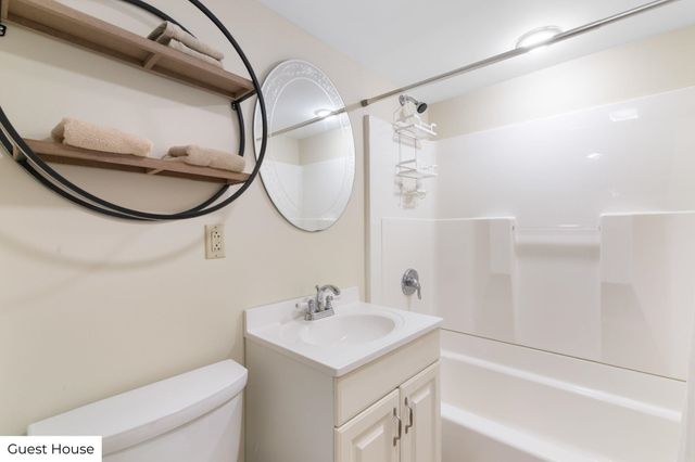 238 Stowe Hill Road, Wilmington, VT 05363