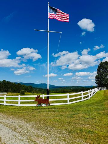 238 Stowe Hill Road, Wilmington, VT 05363