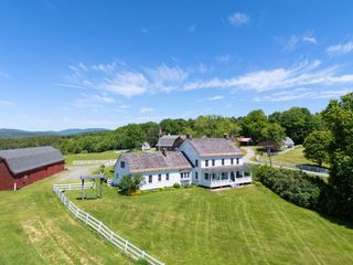238 Stowe Hill Road, Wilmington, VT 05363