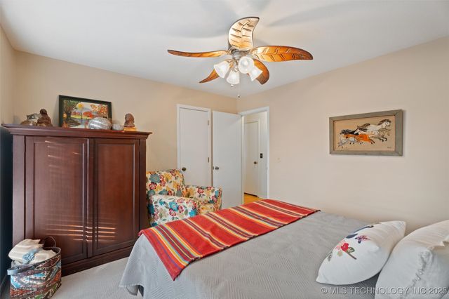 39 SE Shadowlake Drive 39, Bartlesville, OK 74006