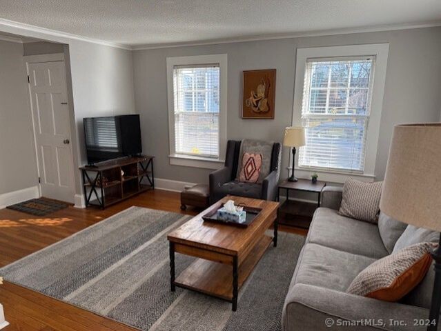 10 Central Avenue, Milford, CT 06460