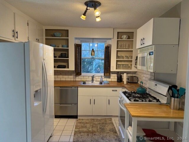 10 Central Avenue, Milford, CT 06460