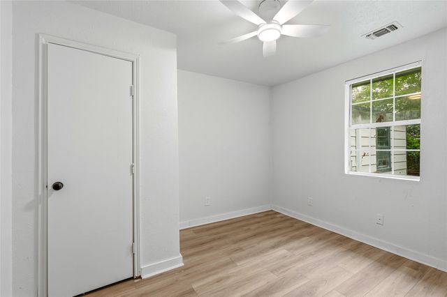 3455 Kellogg Avenue, Dallas, TX 75216