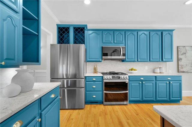 5746 High Meadow Drive, Peachtree Corners, GA 30092