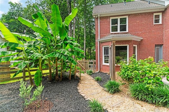 5746 High Meadow Drive, Peachtree Corners, GA 30092