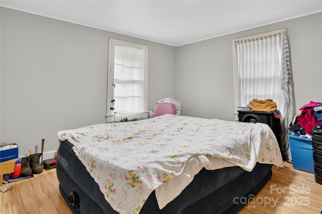 1114 Wilson W Lee Boulevard, Statesville, NC 28677