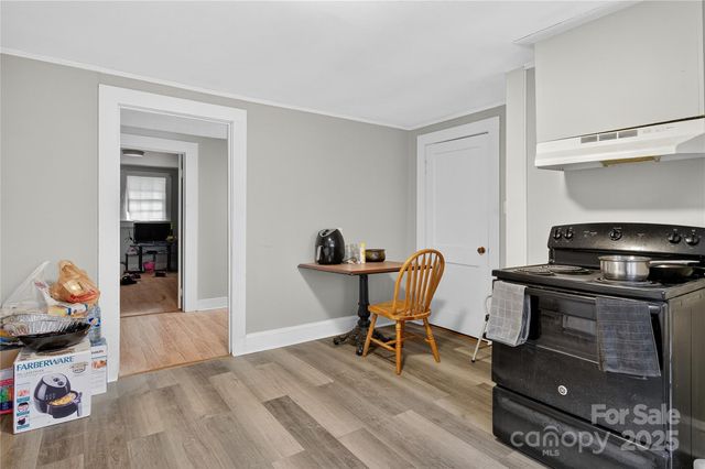 1114 Wilson W Lee Boulevard, Statesville, NC 28677