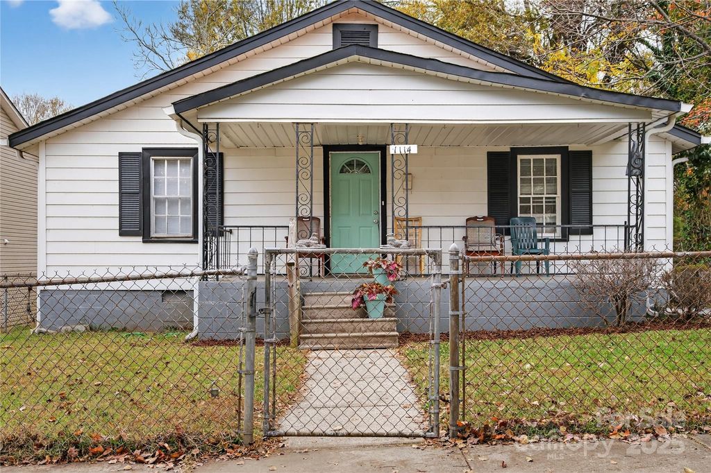 1114 Wilson W Lee Boulevard, Statesville, NC 28677