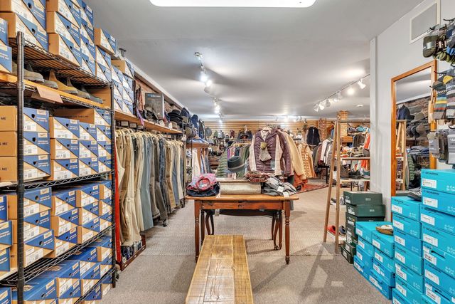 15 Central Street, Woodstock, VT 05091