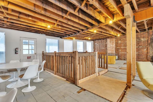 15 Central Street, Woodstock, VT 05091