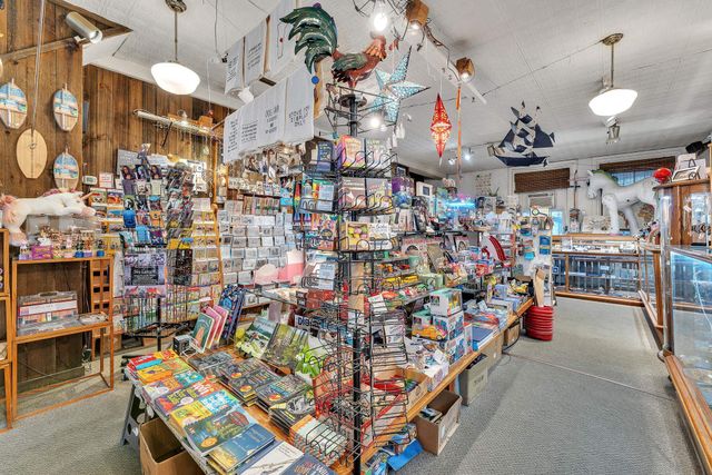 15 Central Street, Woodstock, VT 05091